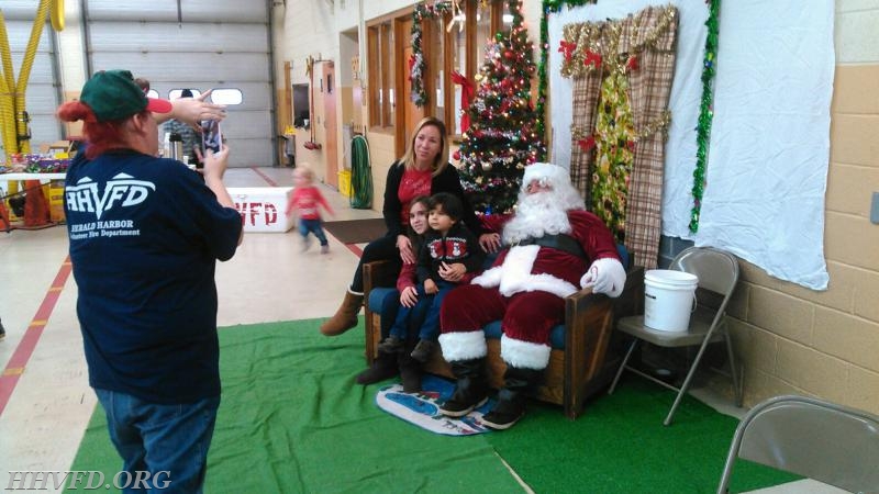 Snack with Santa 2016